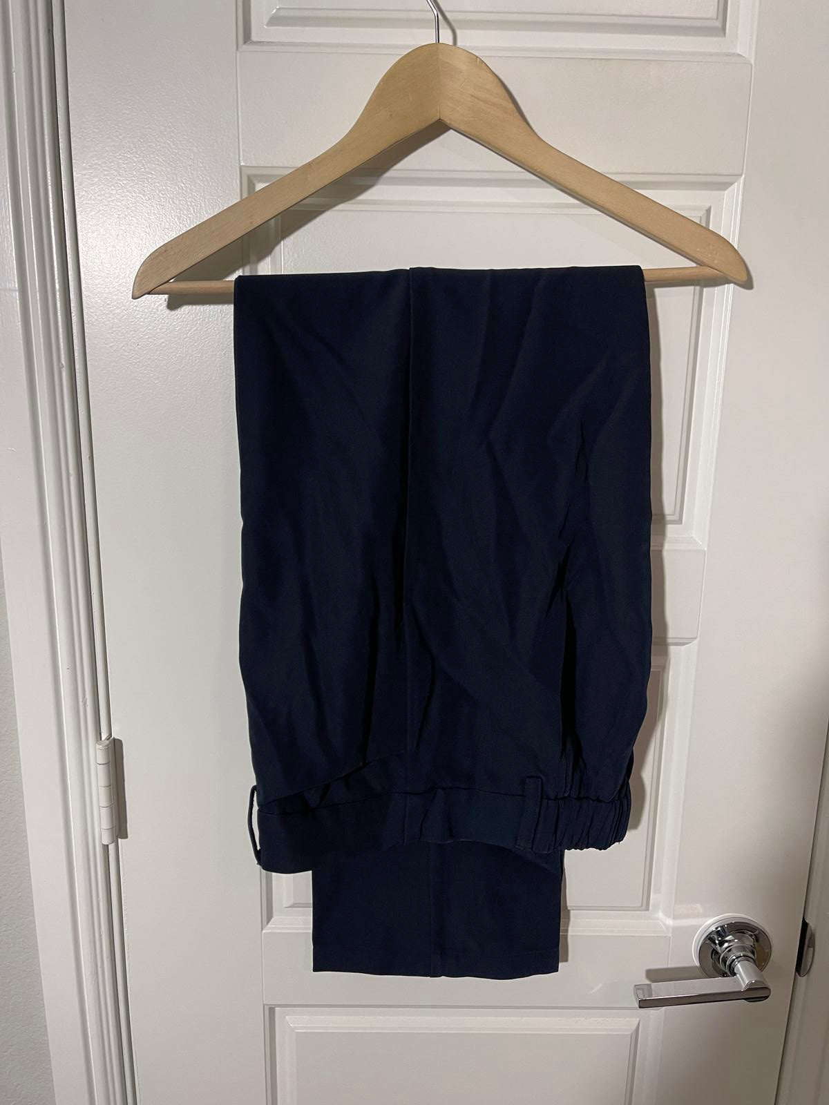 Women’s Dress Suit Size Navy Blue 2 Pieces Size L